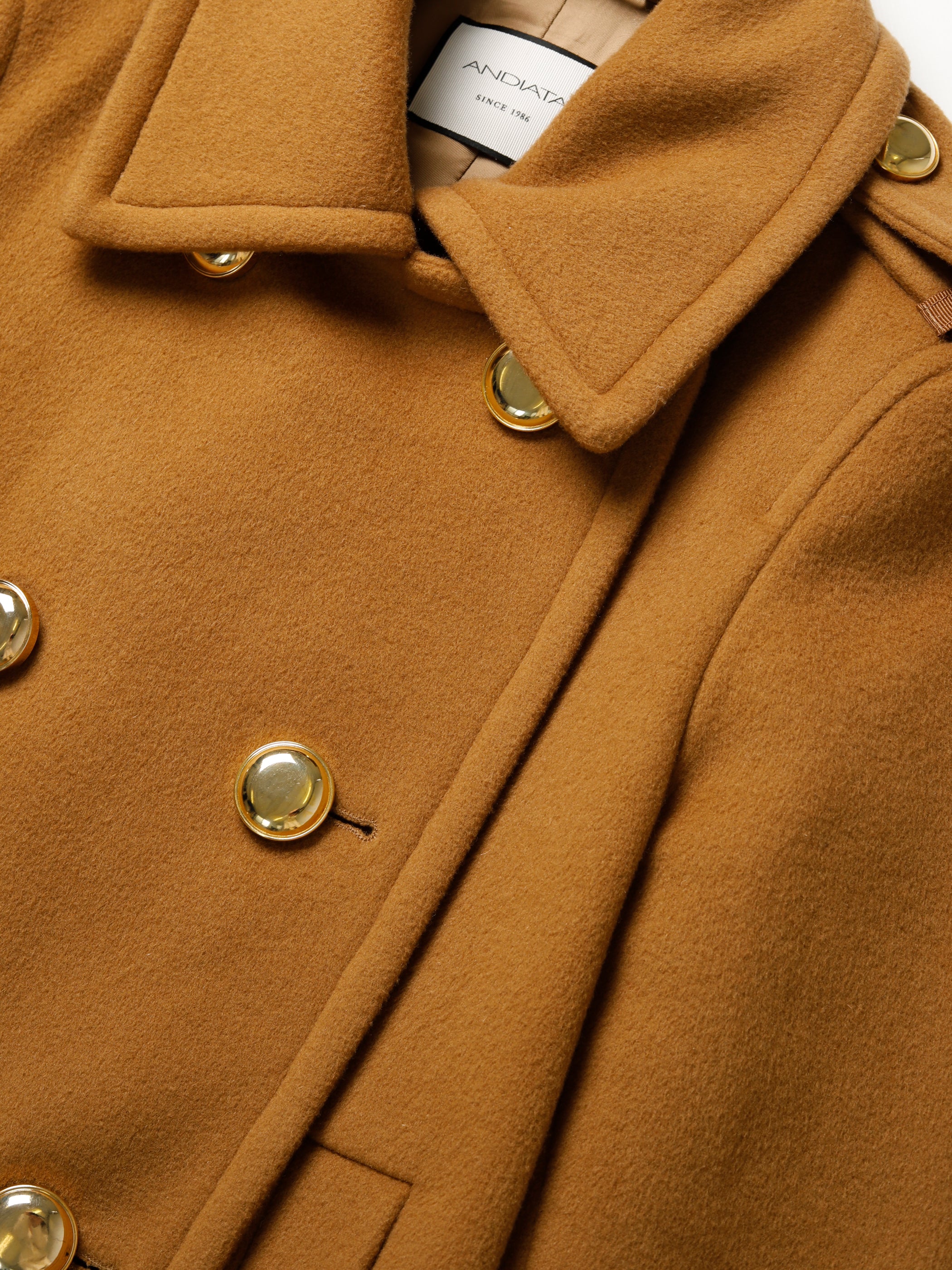 Darla Coat