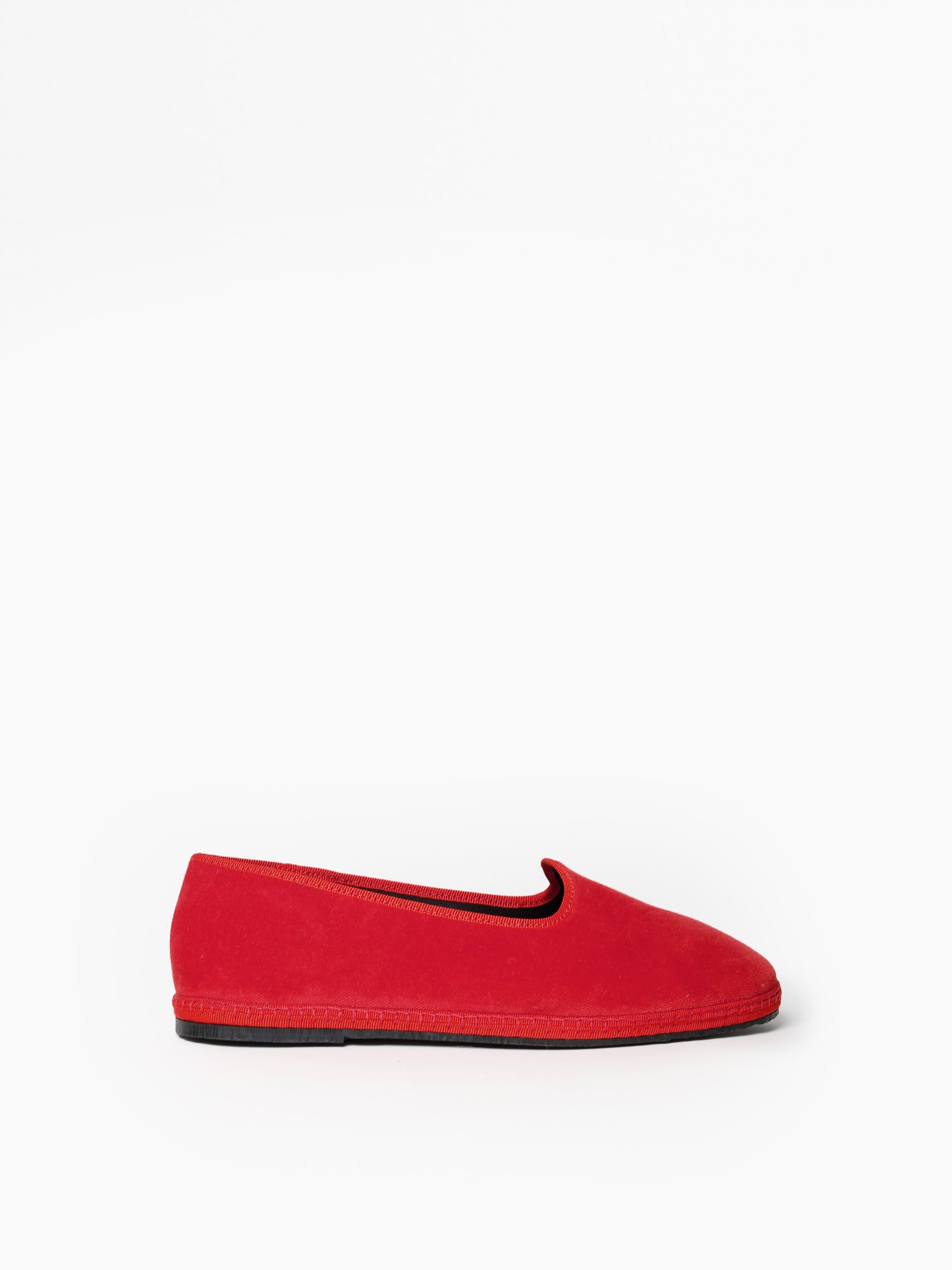 Elinne Ballerinas