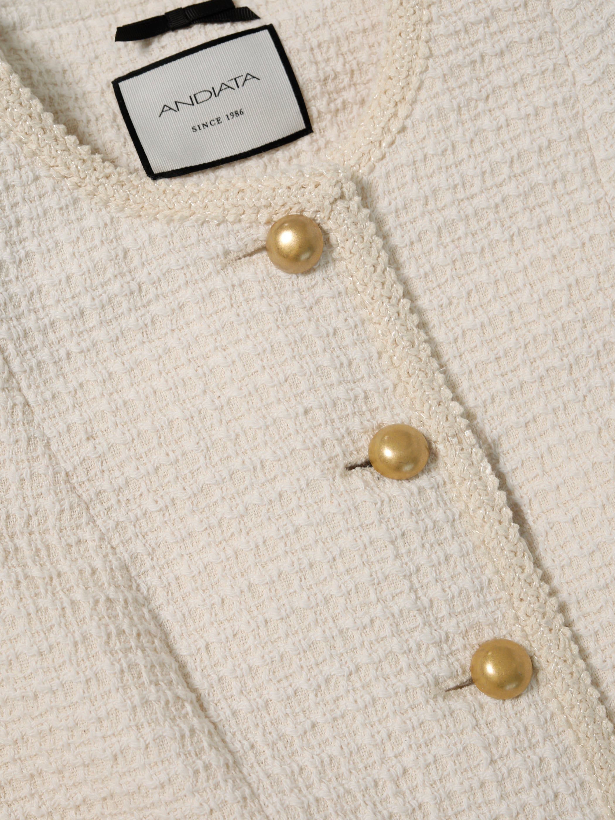 Lesley Bouclé Bleiseri