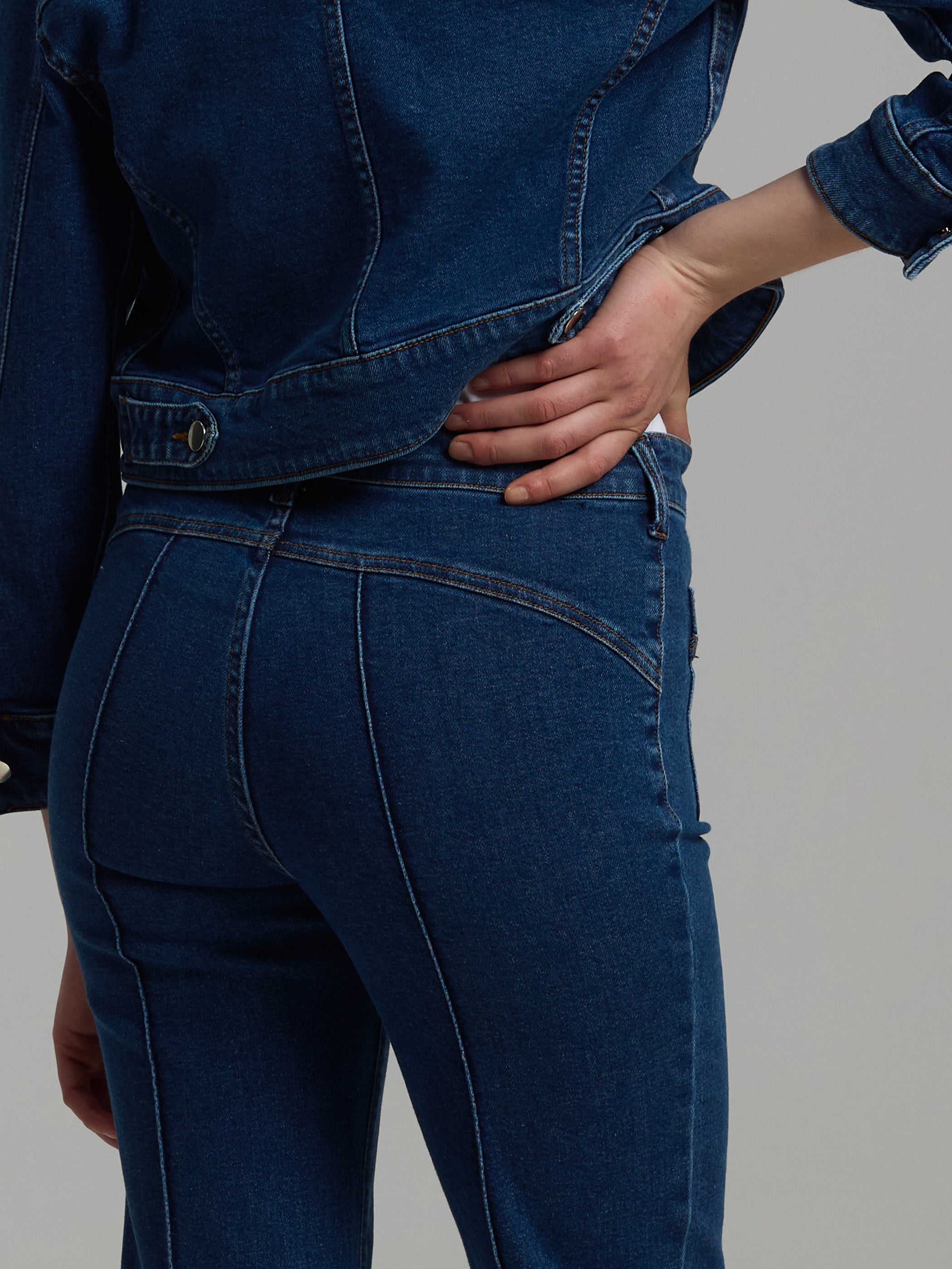 Fayme Levenevät Farkut